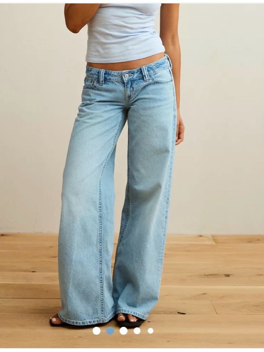 American Eagle lowest rise baggy wide leg jean size 4 short